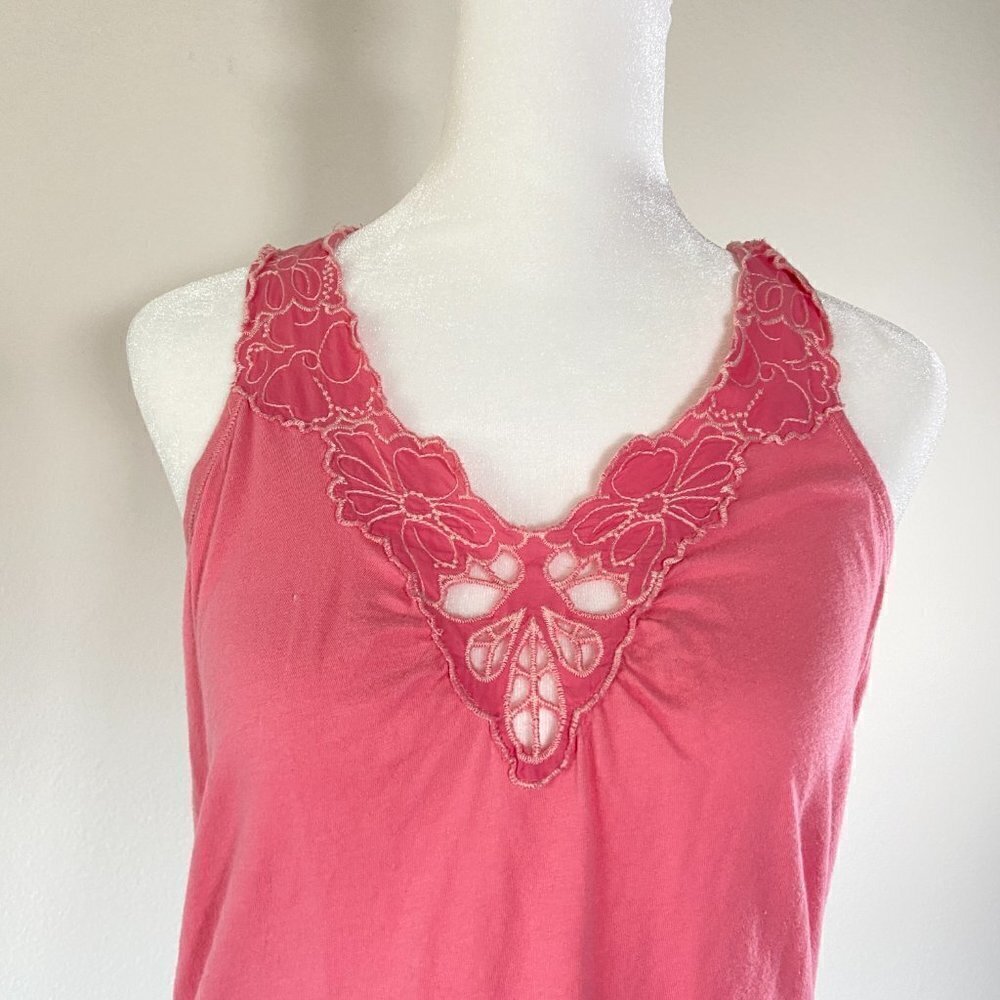 Hollister Coral Lace Tank - Picture 2 of 4